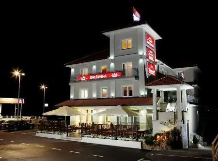 Hotel Knezevina