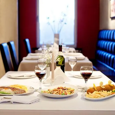 Hotel Knezevina 3*